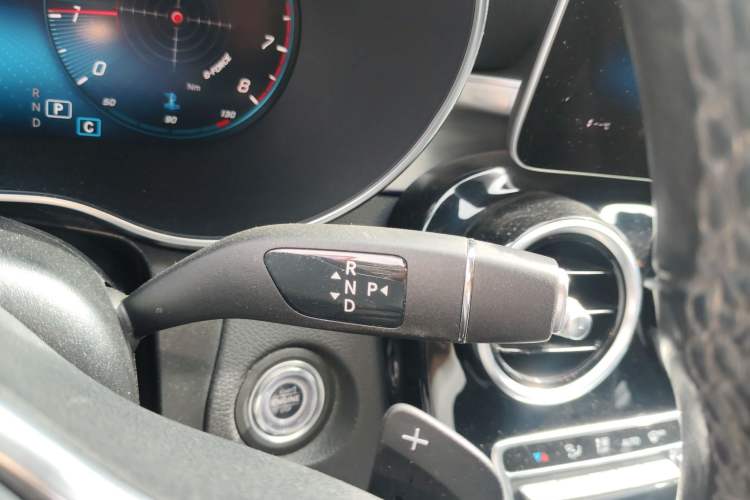 Used Mercedes-Benz GLC Coupe 2020 GLC 260 4MATIC Coupe SUV Gear Lever