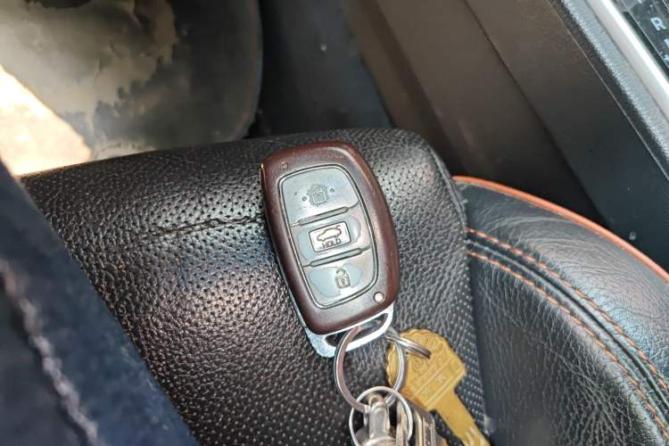 Used Hyundai Sonata 2015 1.6T GX Comfort Model Vehicle Key