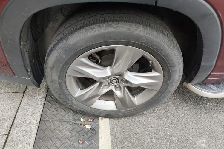 Used Toyota Highlander 2018 2.0T Four-Wheel Drive Luxury Edition 7 Seats China V Emission Standard
