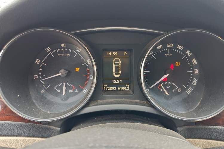 Used Skoda Superb 2009 1.8TSI Automatic Prestige Edition Instrument Cluster