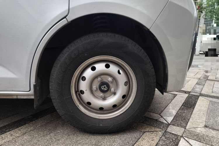 Used CHANGAN KAICHENG Ruixing EM80 2025 Passenger Version Comfort Model 6 Seats 300 km Liftback Door