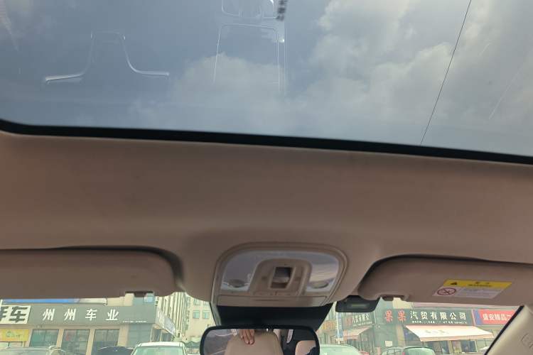 Used BYD Song MAX New Energy 2022 DM-i 105KM Flagship Model
