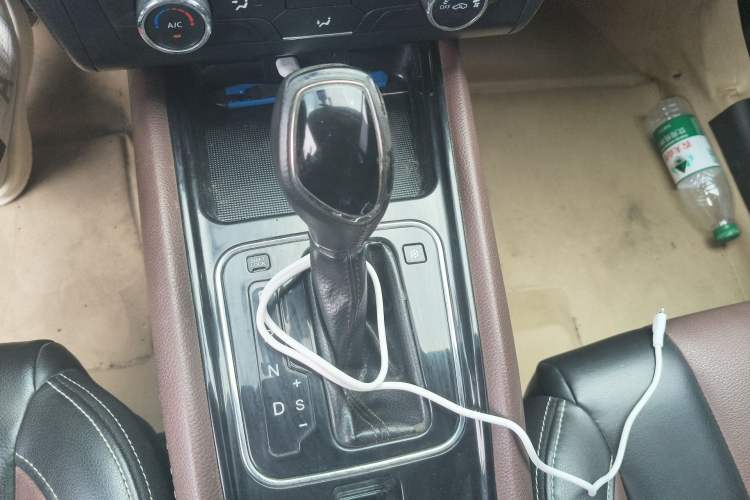 Used Dongfeng Fengon 580 2016 Revised Version 1.5T CVT Luxury Edition