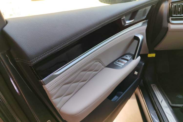 Used BYD Tang New Energy 2025 DM-i 115KM Prestige Model