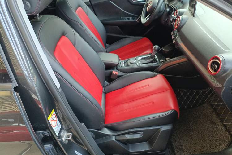 Used Audi Q2L 2018 35 TFSI Launch Exclusive Edition China VI
