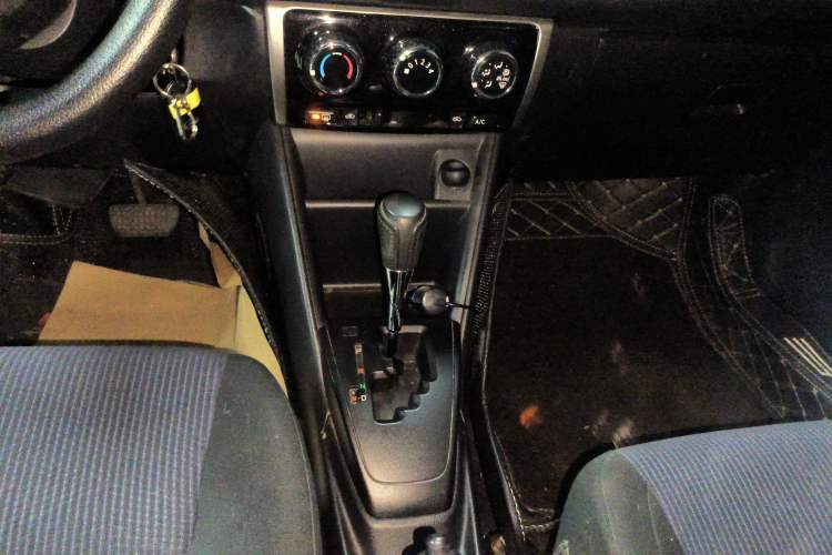 Used Toyota YARiS L Zhi Xuan 2016 Revised 1.5E CVT Charming Edition
