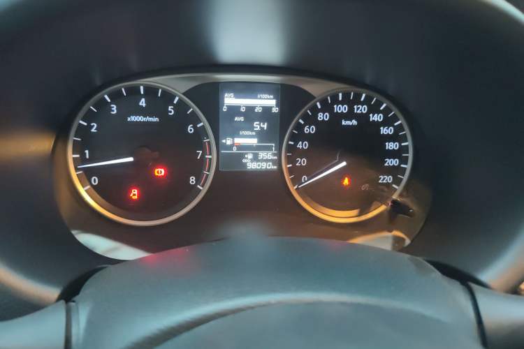 Used Nissan Kicks 2019 1.5L Manual Cool Edition