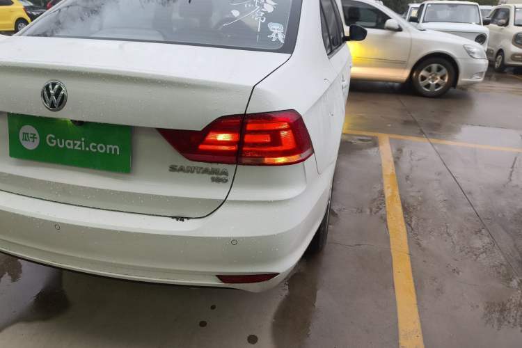 Used Volkswagen Santana 2016 1.6L Automatic Comfort Edition