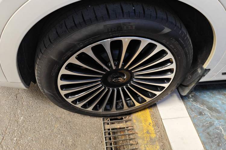 Used Hima AITO M9 2024 Range-Extended Ultra Version 42 kWh 6-Seater Model
