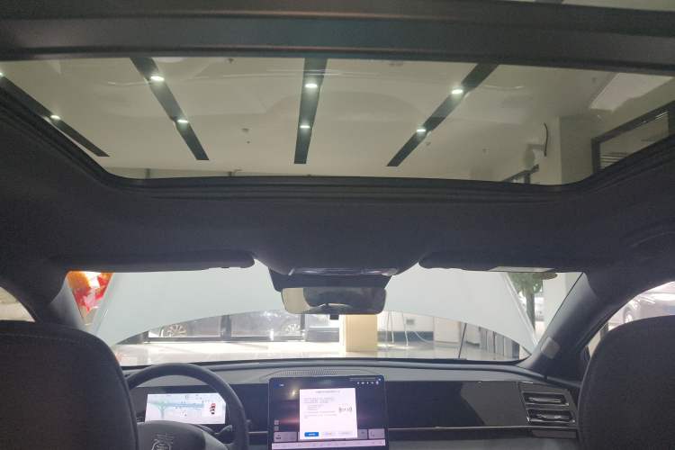 Used BYD Qin L 2025 DM-i Smart Drive 120KM Superior Model
