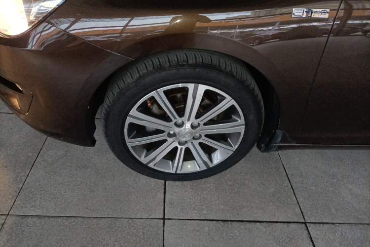 Used Peugeot 408 2015 1.2T Automatic Luxury Edition Exterior 4