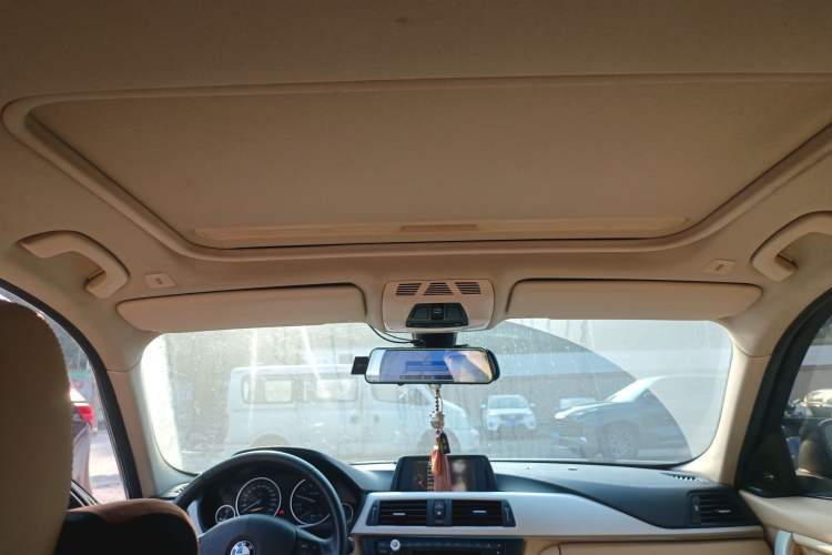 Used BMW 3 Series 2014 320Li Fashion Model