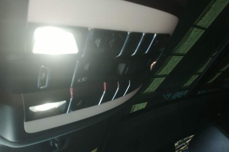 Used Porsche Macan 2017 Macan 2.0T Headliner