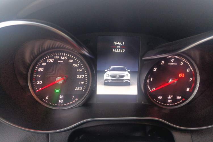 Used Mercedes-Benz C-Class 2017 C 200 L Sport Edition Instrument Cluster