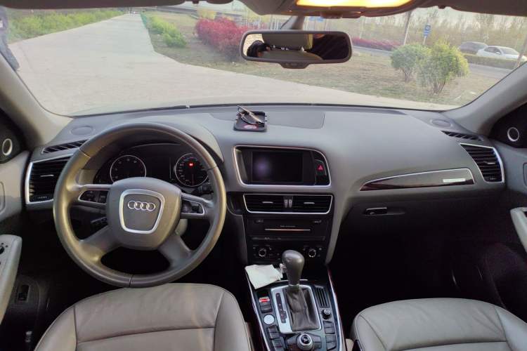 Used Audi Q5 2011 2.0TFSI Comfort Version