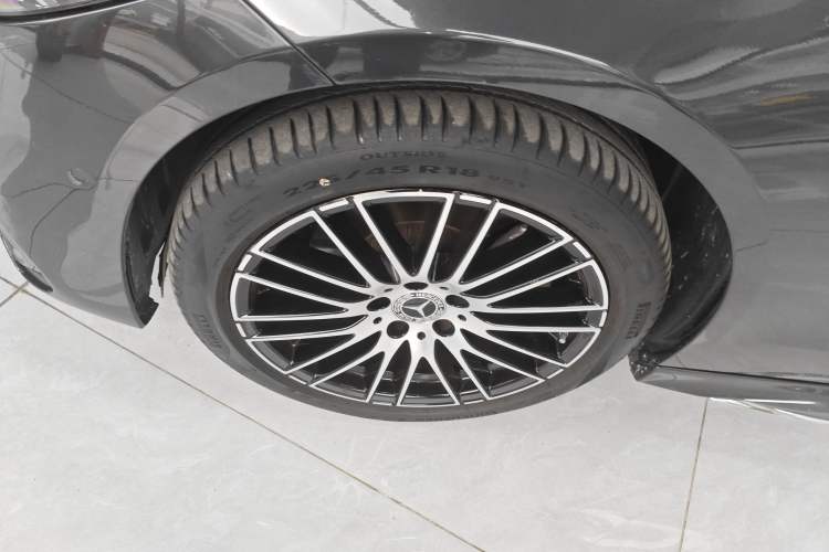 Used Mercedes-Benz C-Class 2024 C 200 L Sport Edition Exterior 4