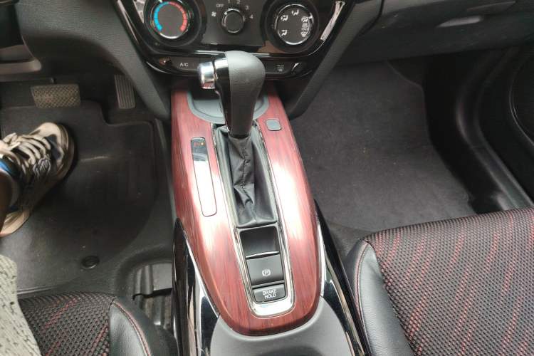 Used Honda XR-V 2015 1.8L EXi CVT Comfort Version