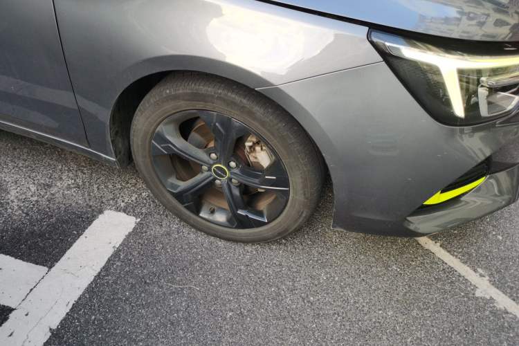 Used Roewe i6 MAX New Energy 2020 1.5T PHEV Sporty Cool Edition
