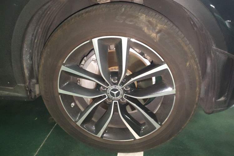 Used Mercedes-Benz GLC 2020 Facelift GLC 300 L 4MATIC Dynamic Edition
