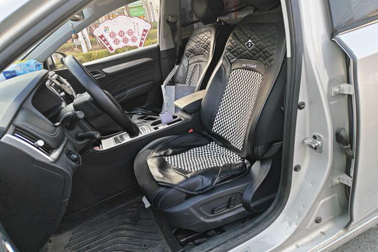 Used Roewe i6 New Energy 2017 45T Hybrid Connective Smart Luxury Edition Left Front Seat