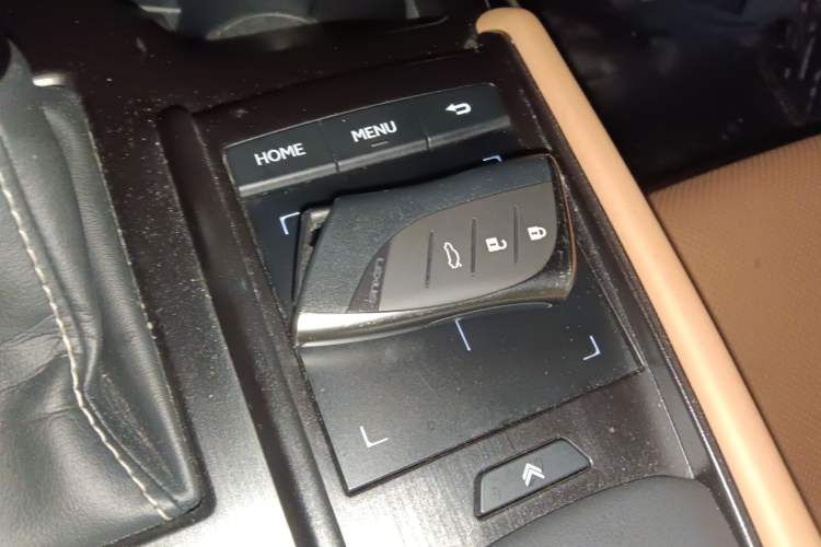 Used Lexus ES 2020 200 Excellence Edition