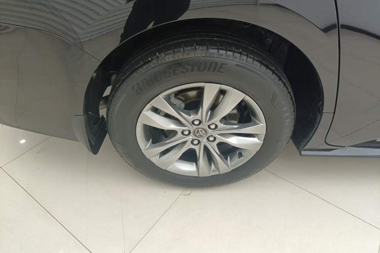 Used Toyota Sienna 2024 2.5L Hybrid Comfort Edition