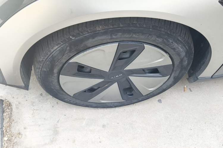 Used AION Y 2023 Plus 510 Enjoy Edition
