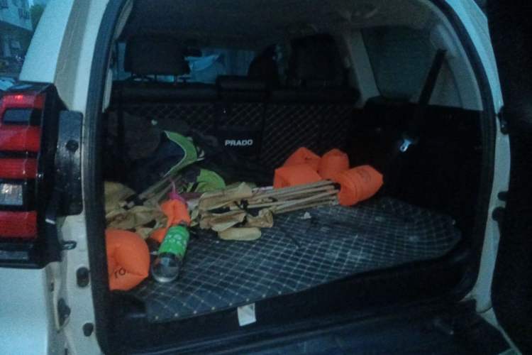 Used Toyota Prado 2018 3.5L Automatic TX-L with Rear-Mounted Spare Tire Trunk