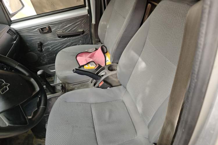 Used Wuling Rongguang 2021 1.5L Extended Basic Enclosed-Window Vehicle 2 Seats L3C