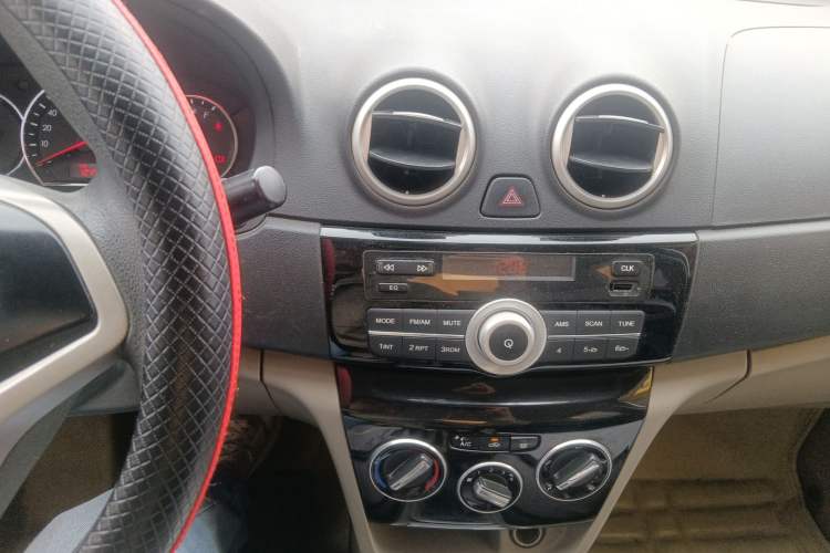 Used CHANGAN Alsvin V3 2015 1.4L Manual Meiman Model China IV Standard
