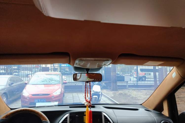 Used Mercedes-Benz Vito  Headliner