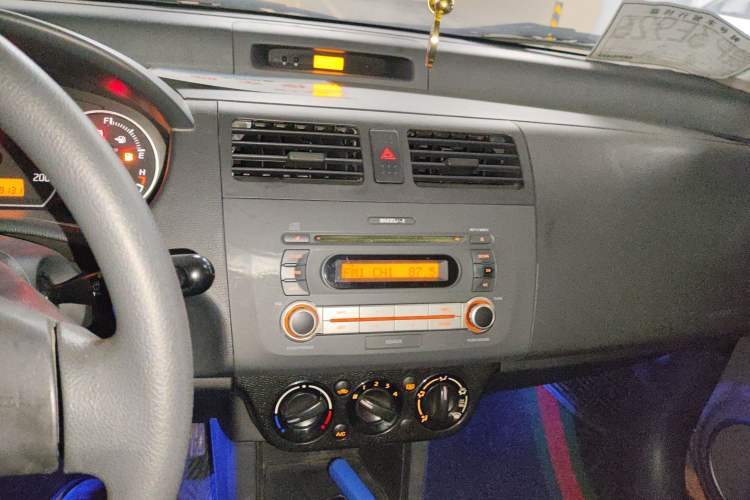 Used Suzuki Swift 2013 1.5L Automatic 20th Anniversary Limited Edition Audio And AC Panel