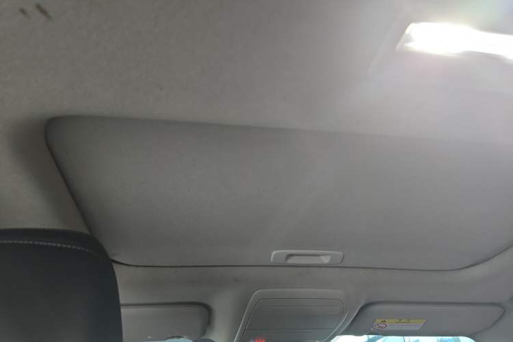 Used Mazda 3 Axela 2021 2.0L Automatic ZhiXuan Edition Headliner