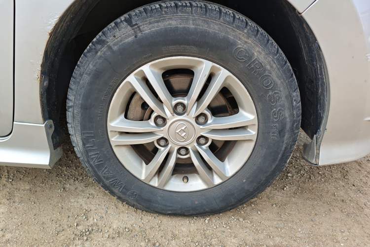 Used SAIC MAXUS G10 2016 2.0T Automatic Elite Edition