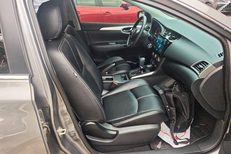 Used Nissan Sylphy 2022 Classic 1.6XE CVT Comfort Edition Right Front Seat