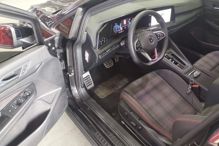 Used Volkswagen Golf GTI 2021 Facelift 380TSI DSG GTI