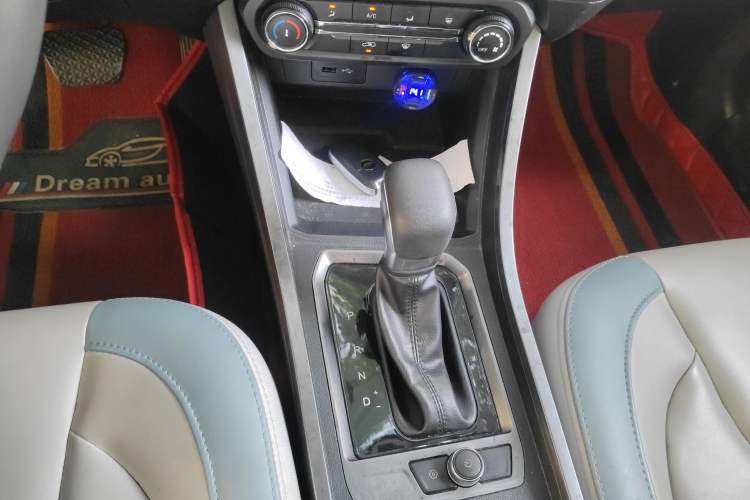 Used Chery Tiggo 3X 2022 PLUS 1.5L CVT Thrilling Red Date Edition II
