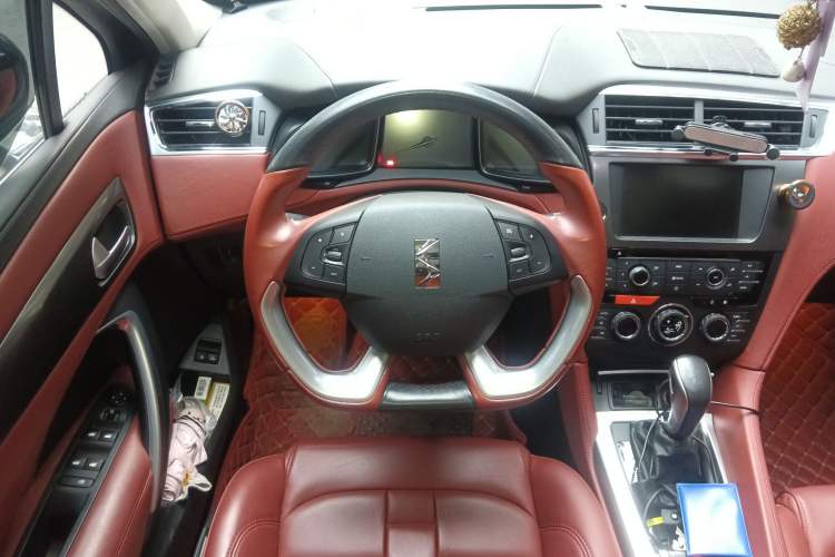 Used DS 6 2017 1.6T Prestige Edition THP160
