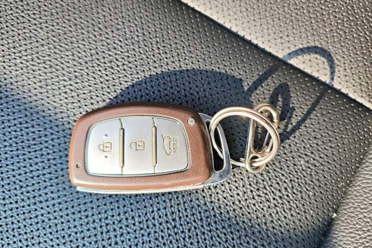 Used Hyundai ix25 2017 1.6L Automatic Smart Version