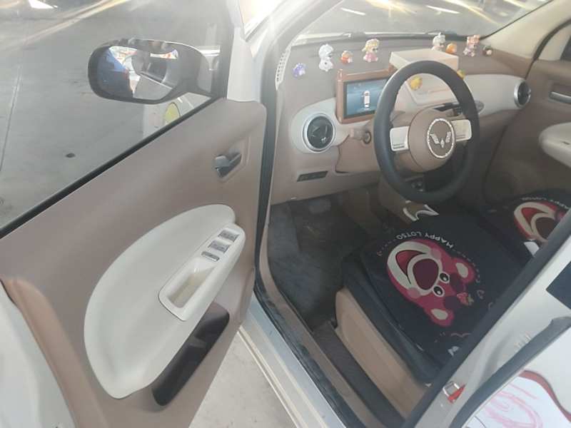 Used Wuling Hongguang MINIEV 2025 Four-Door Version Advanced Edition — 15
