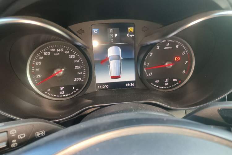 Used Mercedes-Benz GLC 2019 Facelift GLC 260 L 4MATIC Luxury Model Instrument Cluster