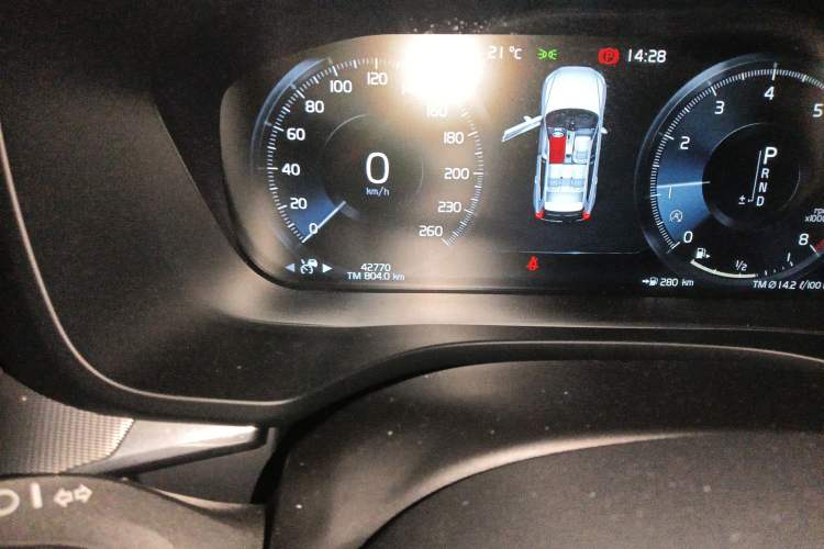 Used Volvo XC60 2019 T5 4x4 Zhiyuan Sport Edition China V Standard
