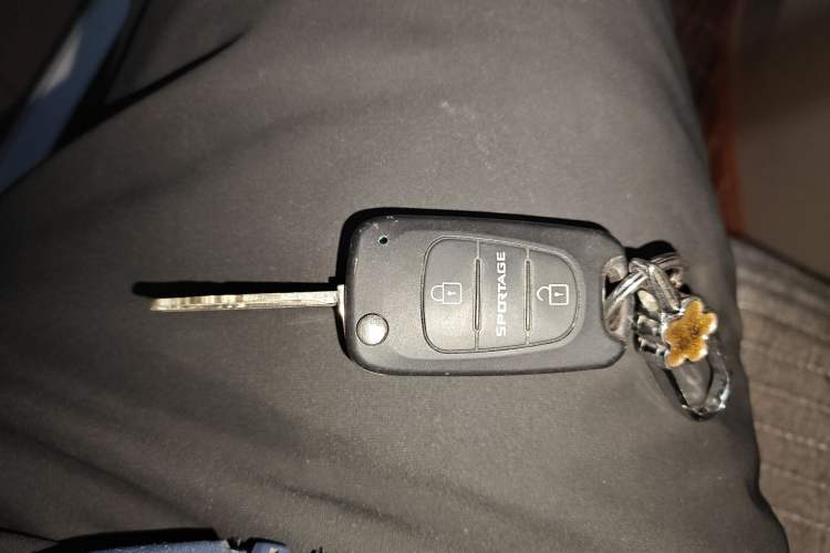 Used Hyundai Verna (older generation) 2016 1.4L Manual Smart GLS Trim