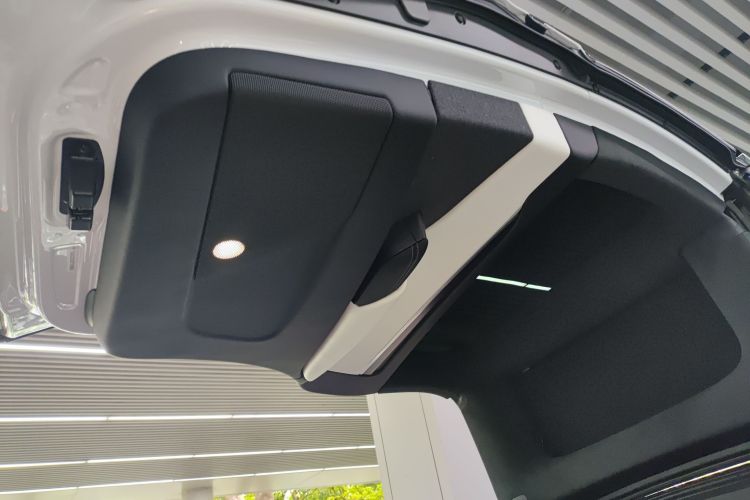 Used Tesla Model X 2023 Three-Motor All-Wheel-Drive Plaid Version
