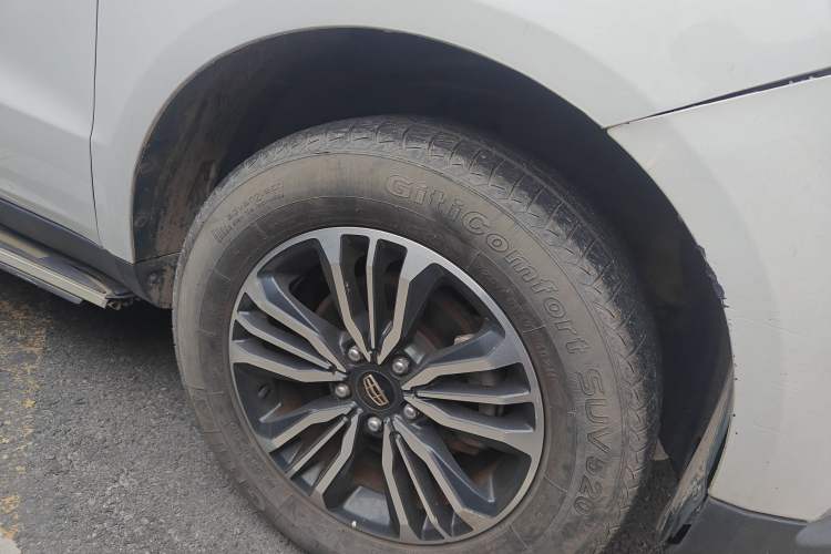 Used Geely Auto Vision X6 2016 1.8L Manual Luxury Model