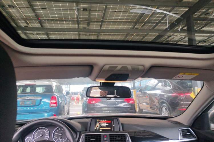 Used BMW 3 Series 2017 320Li Fashion Model Headliner