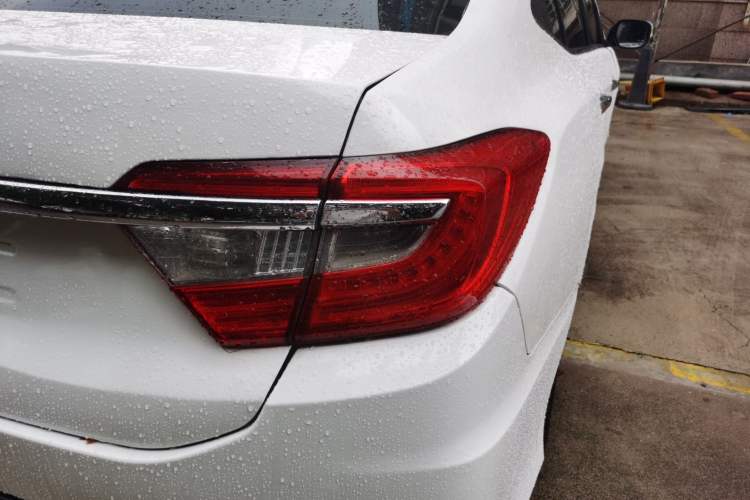 Used Honda Crider 2015 1.8L automatic comfort version Right Rear Taillight