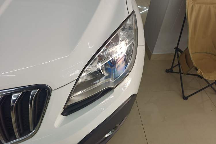 Used Buick Encore 2015 1.4T Automatic Two-Wheel Drive Urban Elite Version