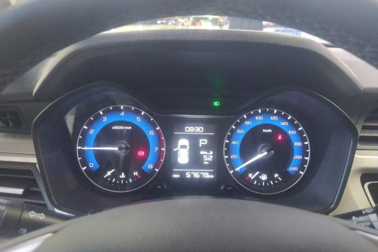 Used Geely Auto Vision X3 2019 Upgraded Model 1.5L CVT Prestige Version Instrument Cluster