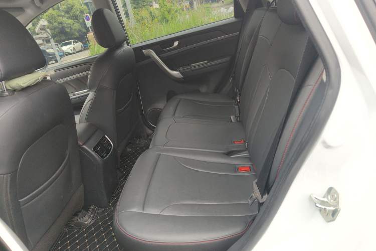 Used Haval M6 2019 1.5T Manual Two-Wheel Drive Elite Version China VI Standard